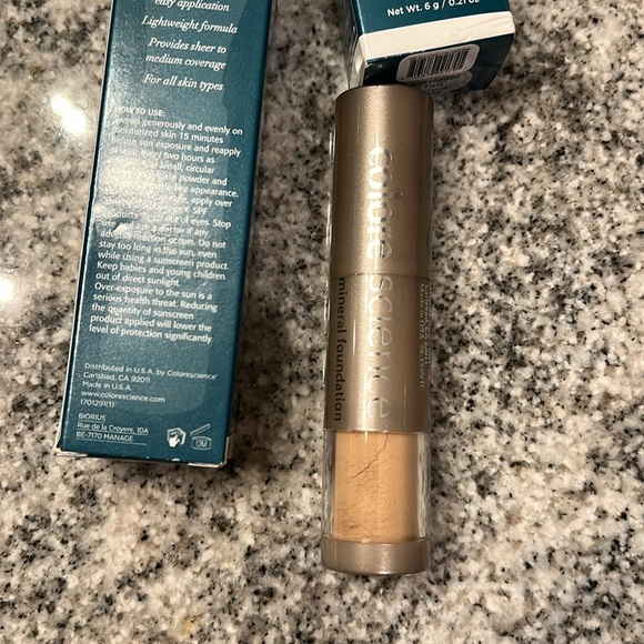 colorescience® loose foundation SPF 20 BNIP Tan Natural 3285  One 6g tube. - Picture 4 of 4